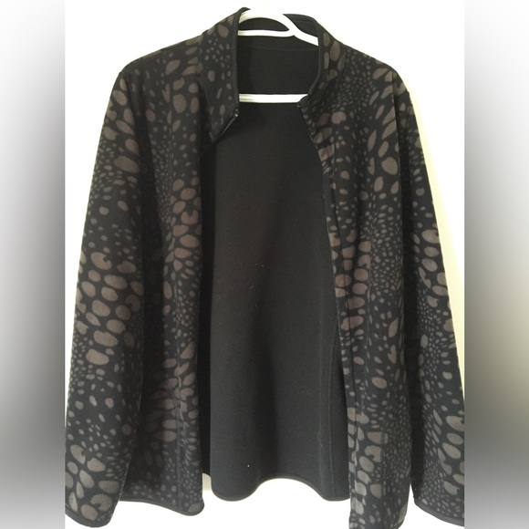 2/$20 Reversible Sweater Spring Jacket Autumn Fall - Picture 5 of 9